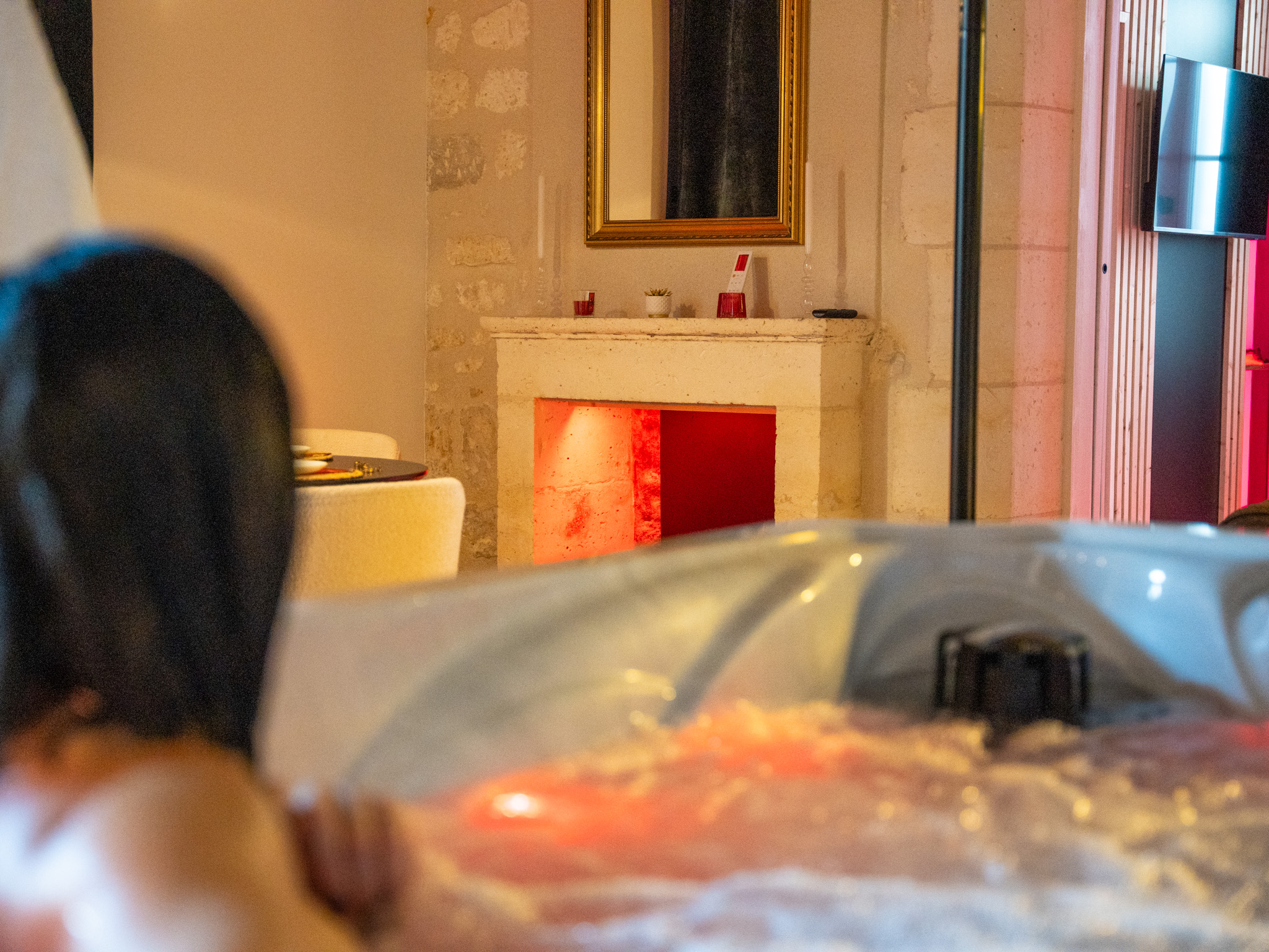 Modèle – Jacuzzi-5 – Copie